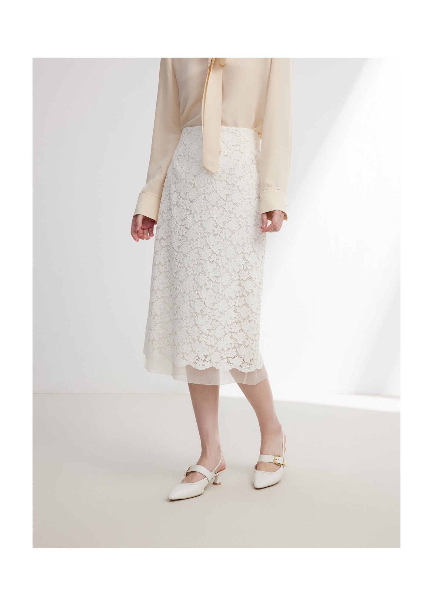 Lace Midi Skirt | White