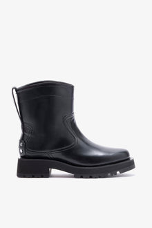 Low Boots in Oleatex | Black