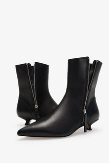 Camille Boots | Black