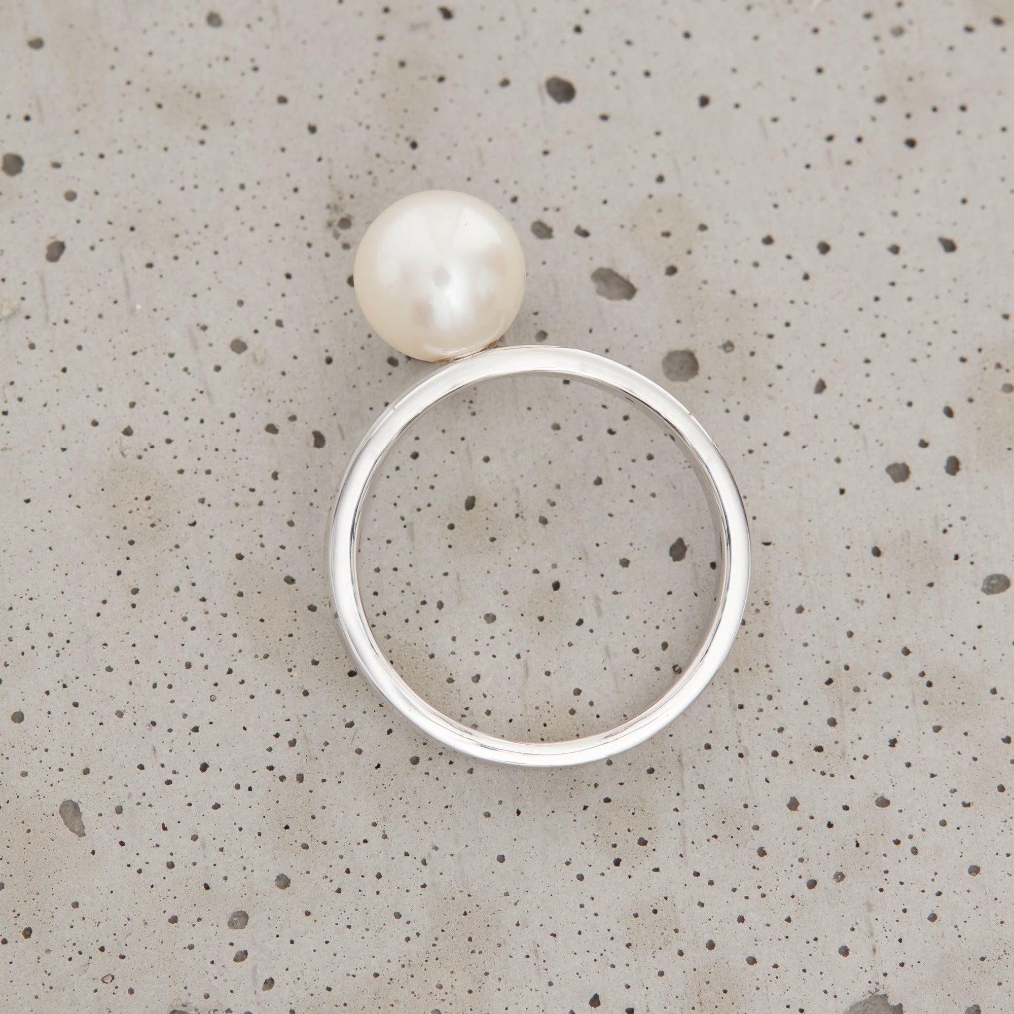 Lily Ring | Sterling Silver | Freshwater Pearls