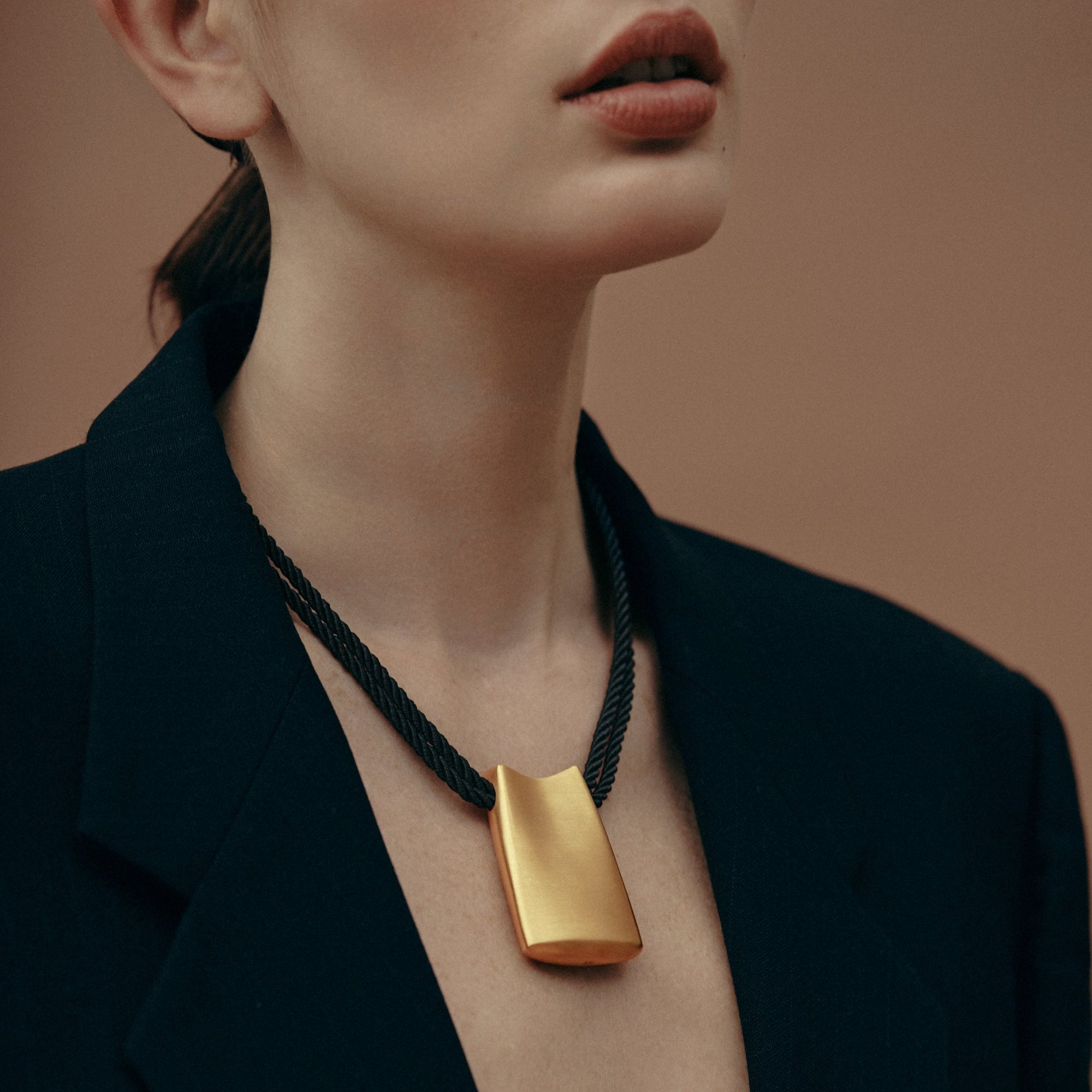 Met Pendant | 18K Gold Plated