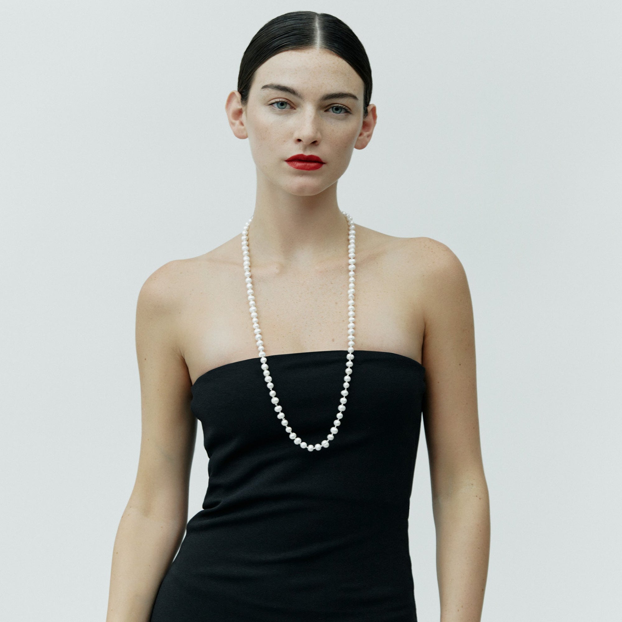 Nai Nai Necklace | Sterling Silver | Freshwater Pearls