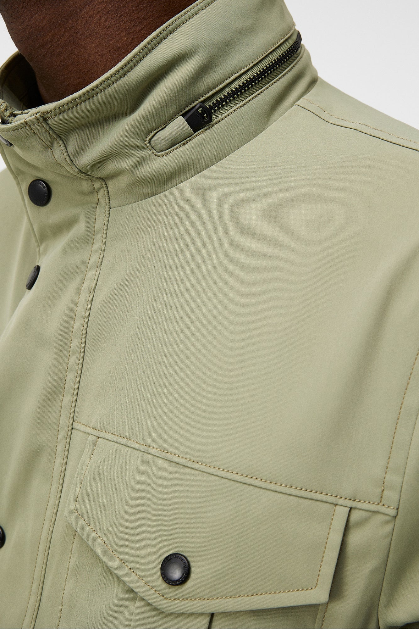 Men | Bailey Poly Jacket | Oil Green