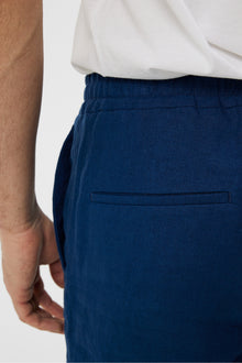 Men | Baron Linen Shorts | Estate Blue