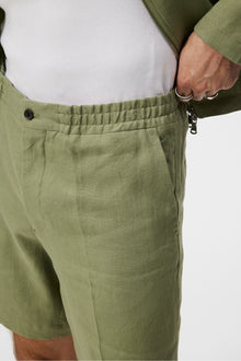 Men | Baron Linen Shorts | Oil Green