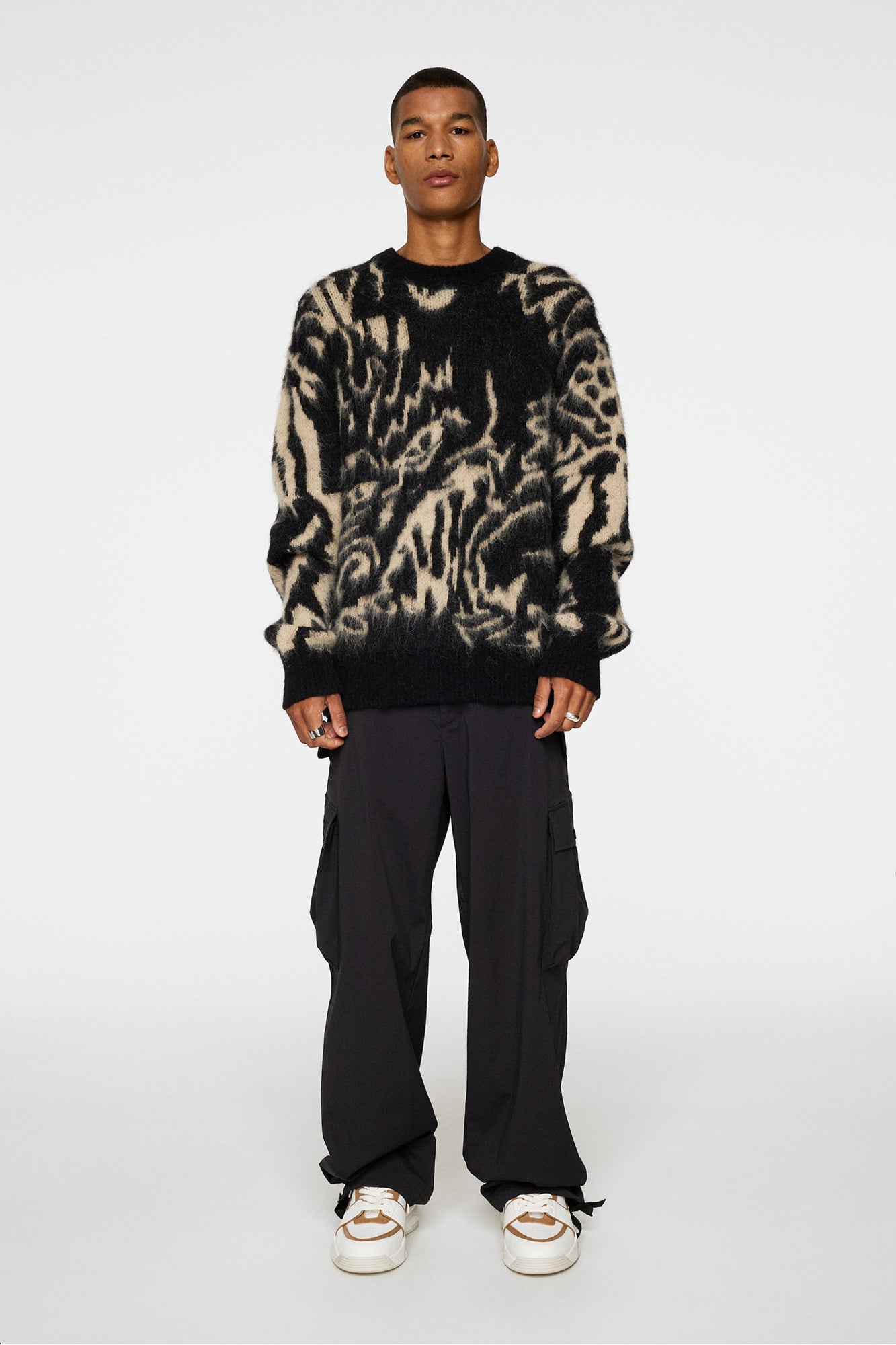 Men | Falkor Jacquard Knit Sweater | Black