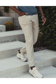 Men | Hybrid Pant | Sand Dune