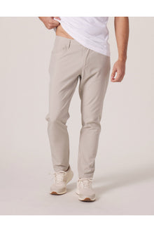 Men | Hybrid Pant | Sand Dune