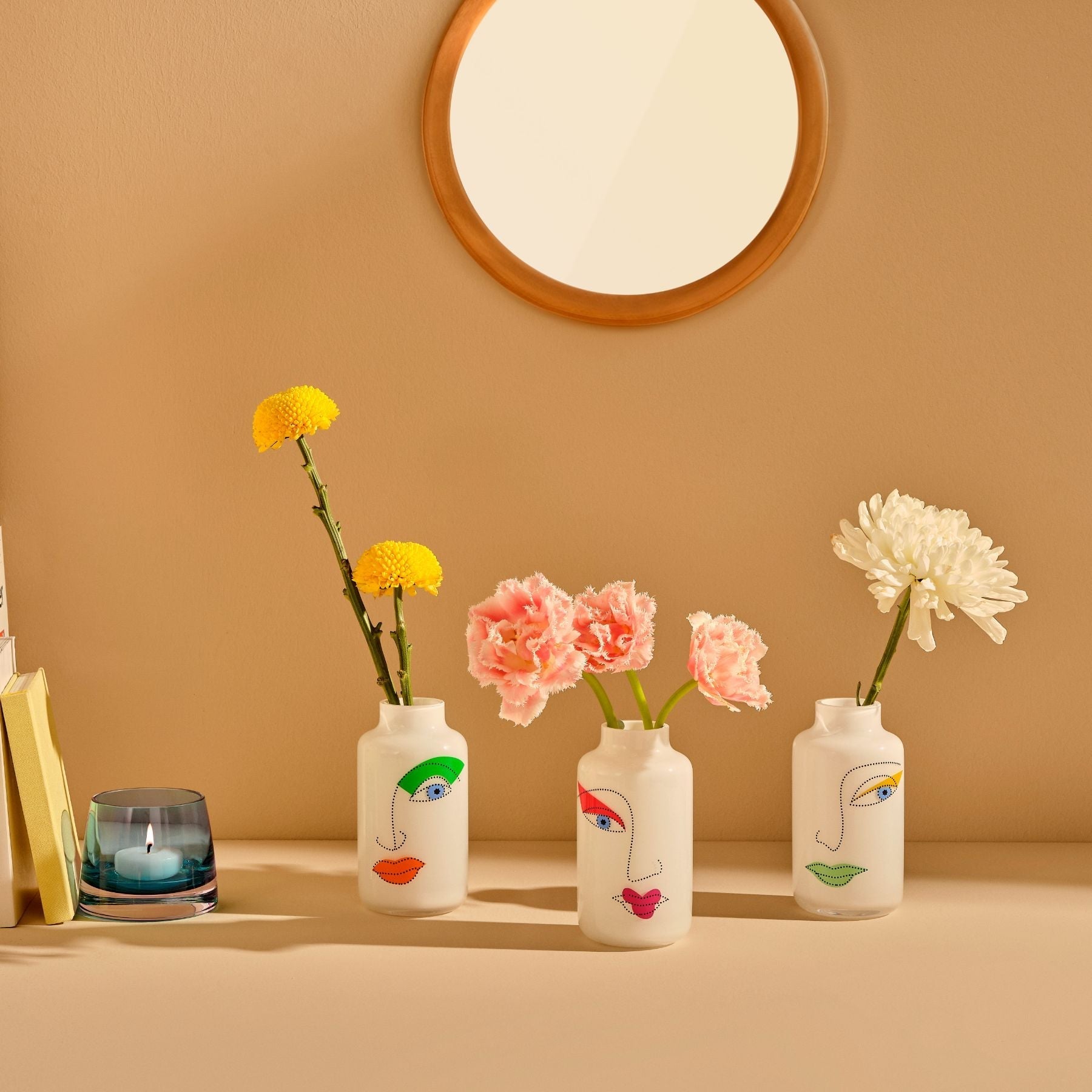 Rock And Pop Vase - Small | Opal White | Design 3