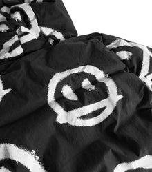 Kid | Sprayed Smiles Down Jacket | Black