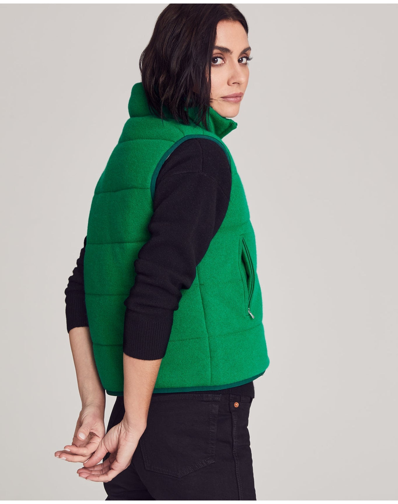 Nomad1942 | Unisex | Magnolia Quilted Vest | Kelly Green