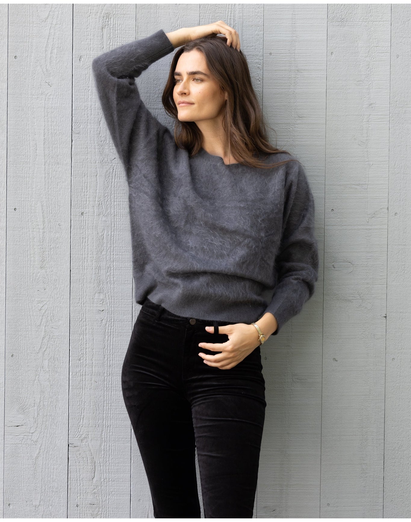 Nomad1942 | Women | Brushed Cashmere Sedgwick Sweater | Asphalt