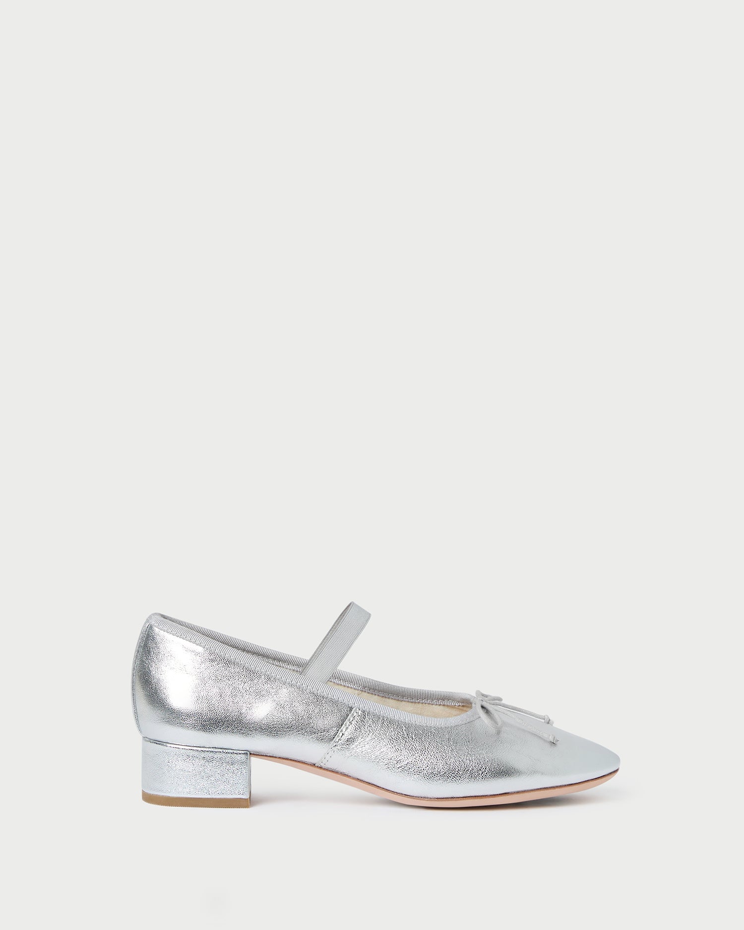 Color: Silver