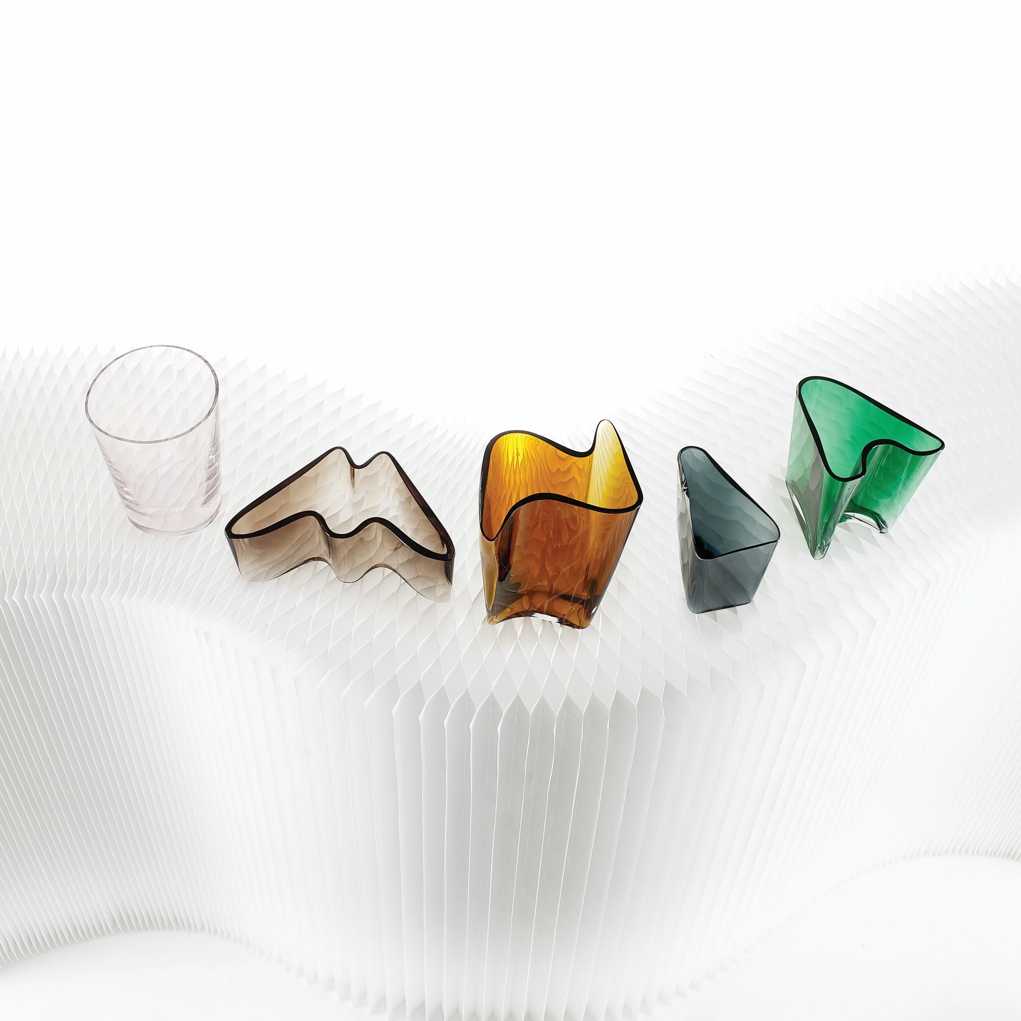 Omnia Letters Vase - "I" | Colored Crystal