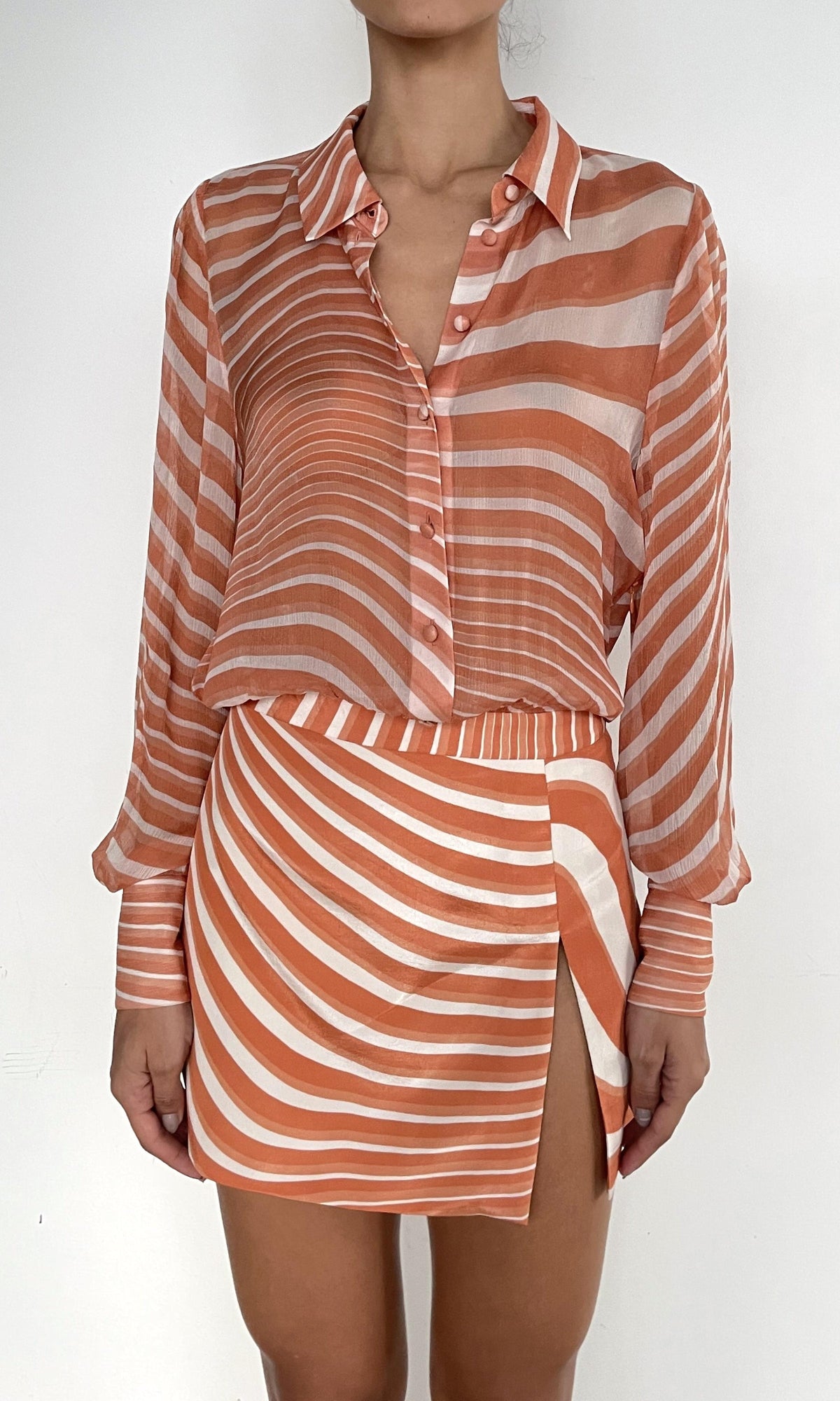 Rococo Sand | Czar Heavy Viscose Crinkle Chiffon & Viscose Natural Crepe Short Shirt Dress | Off-White Brown