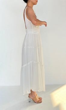 Rococo Sand | Inv Viscose Crinkle Chiffon Pleated V-Neck Maxi Dress | White