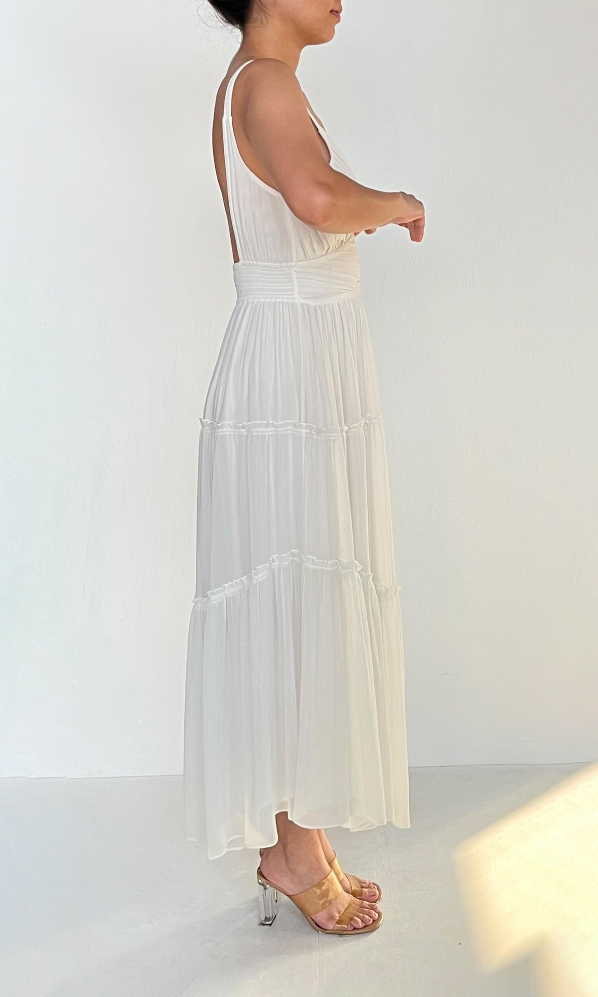 Rococo Sand | Inv Viscose Crinkle Chiffon Pleated V-Neck Maxi Dress | White