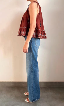 Rococo Sand | Jaci Cotton Double Cloth Gauze Embroidered Tier Mini Top | Brown White