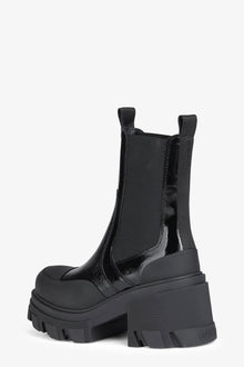 Calf Leather Chelsea Boots | Black