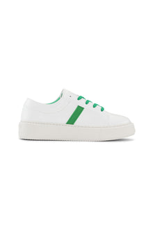 Contrast Stitch Sneaker | Kelly Green