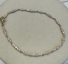 Center Stage Bracelet | 10K Yellow Gold | 1.474CTW (Approx) Round Shape White Diamond