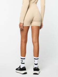 Women | Magreta Biker Short | Humus