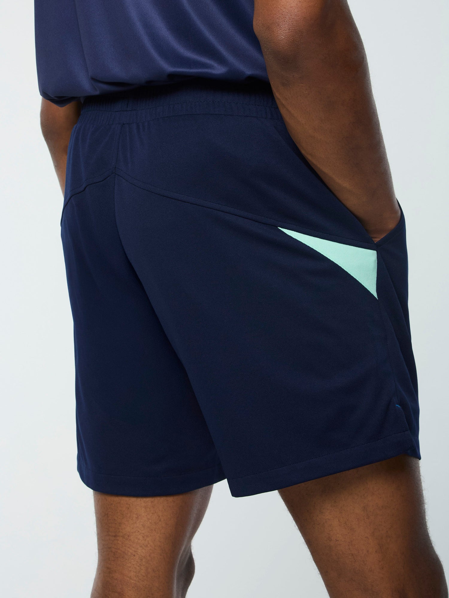 Men | Luca Piqué Short | Maritime Blue