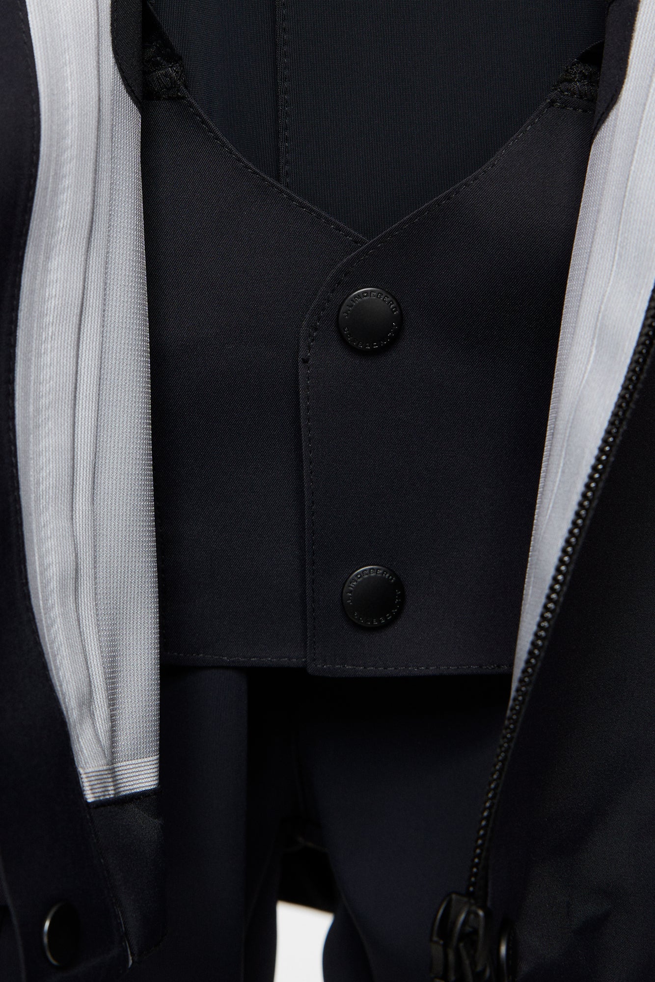 Women | Ascend Shell Jacket | Black