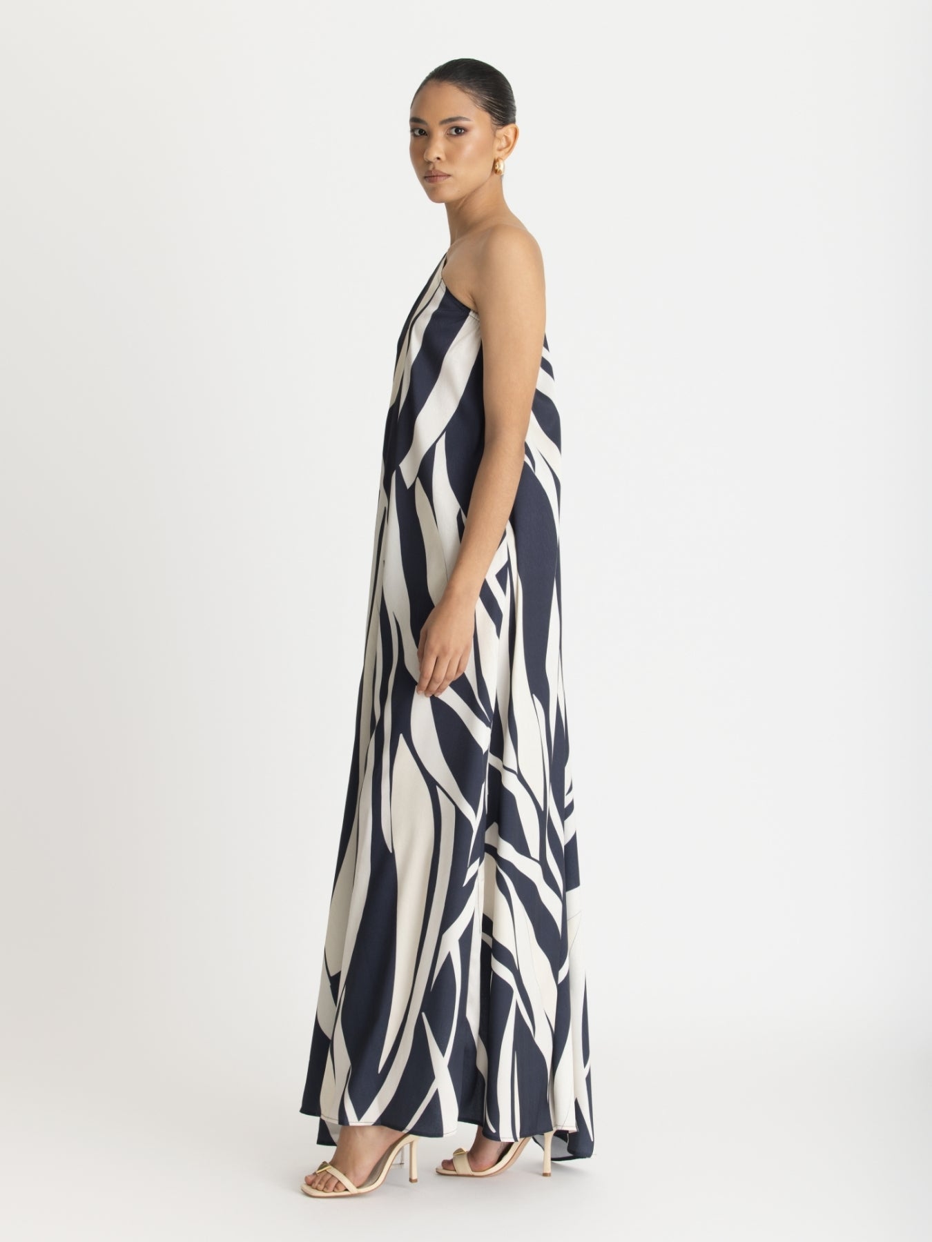 Satu Dress | Petal Noir