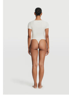 Seamless Thong Panty | White