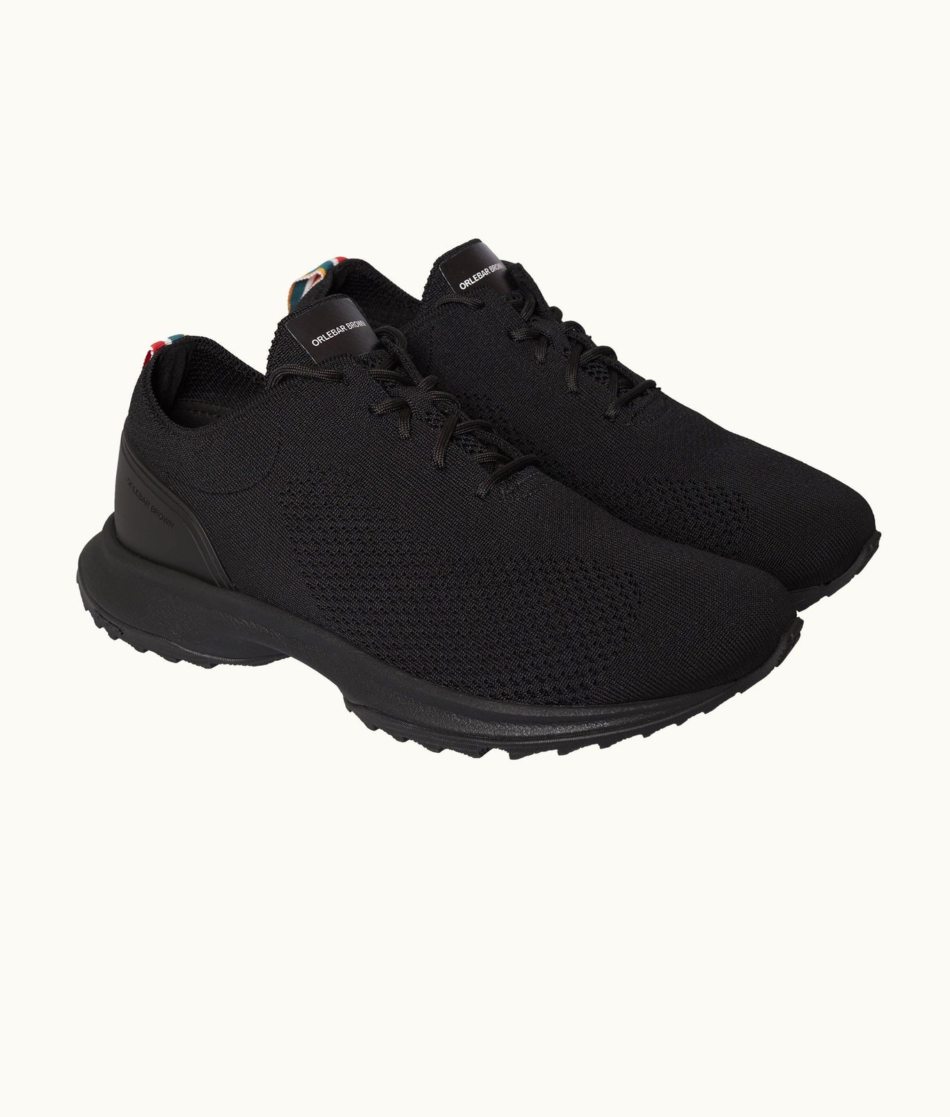 Somerled Ergonomic Knitted Trainers | Black