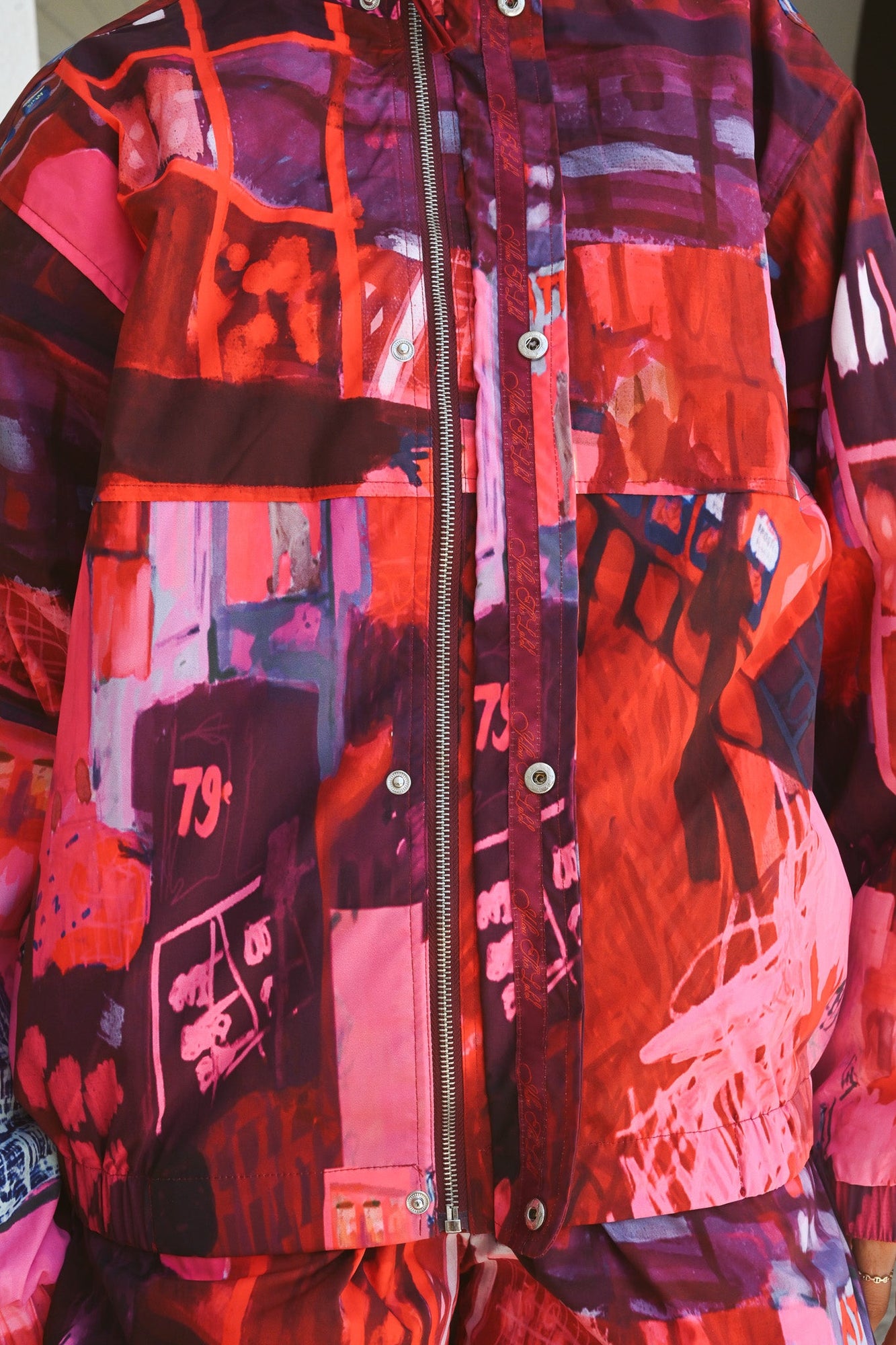 Carl Windbreaker | Aisle Scene