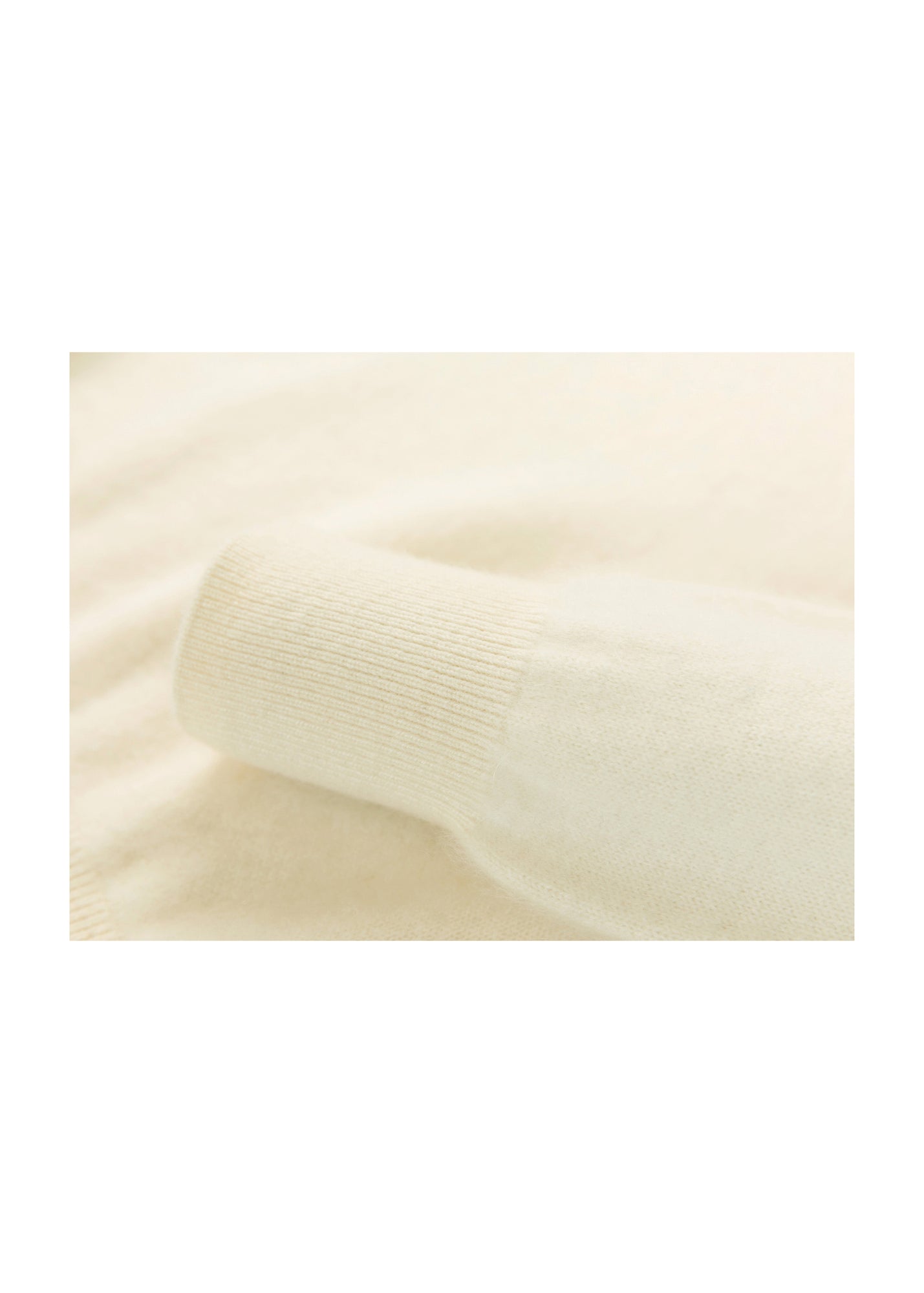 Top | Cream