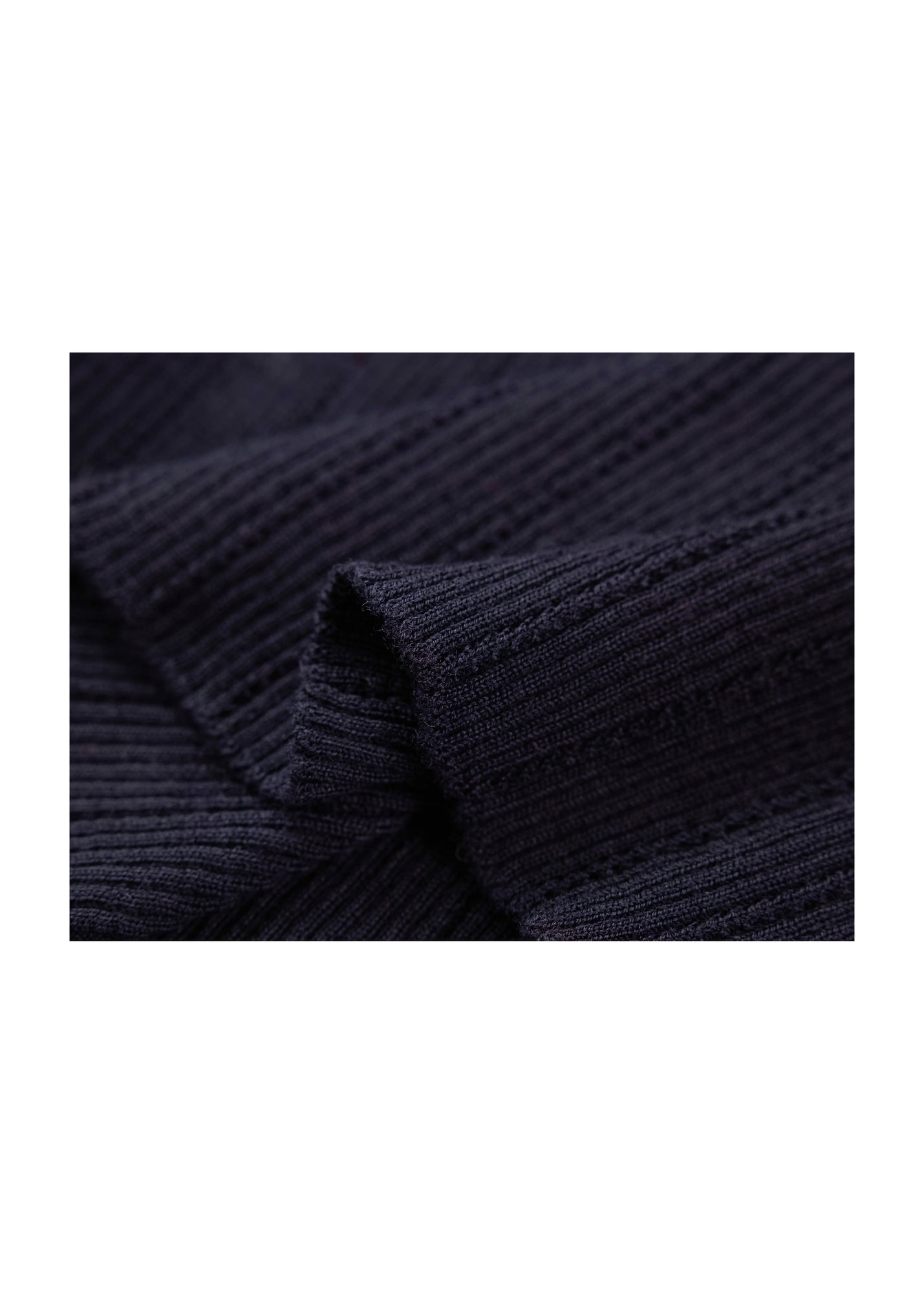 Top | Navy