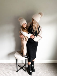 Unisex | Vanya Adult Beige Cashmere Fox Fur Beanie Hat | Oatmeal