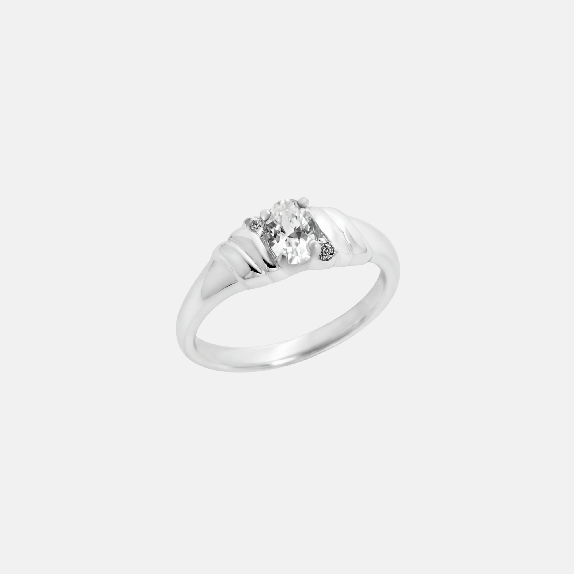 The Silver Juna Tiny Oval Ring | Sterling Silver
