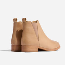 Womens | Eva Everyday Chelsea Boot | Almond