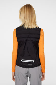 Women | Juliana Pro Pack Vest | Black