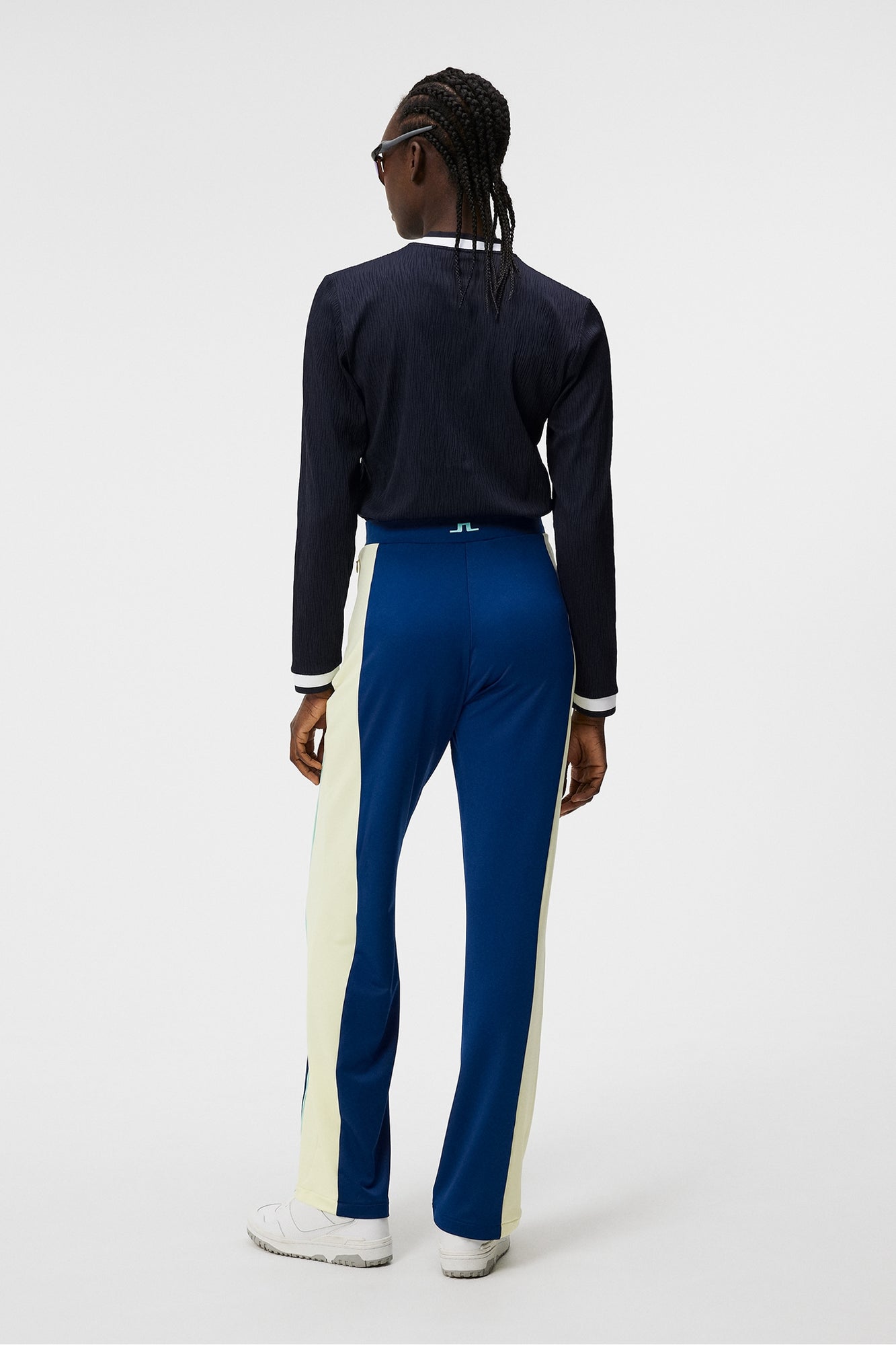 Women | Leonor Mid Layer | JL Navy