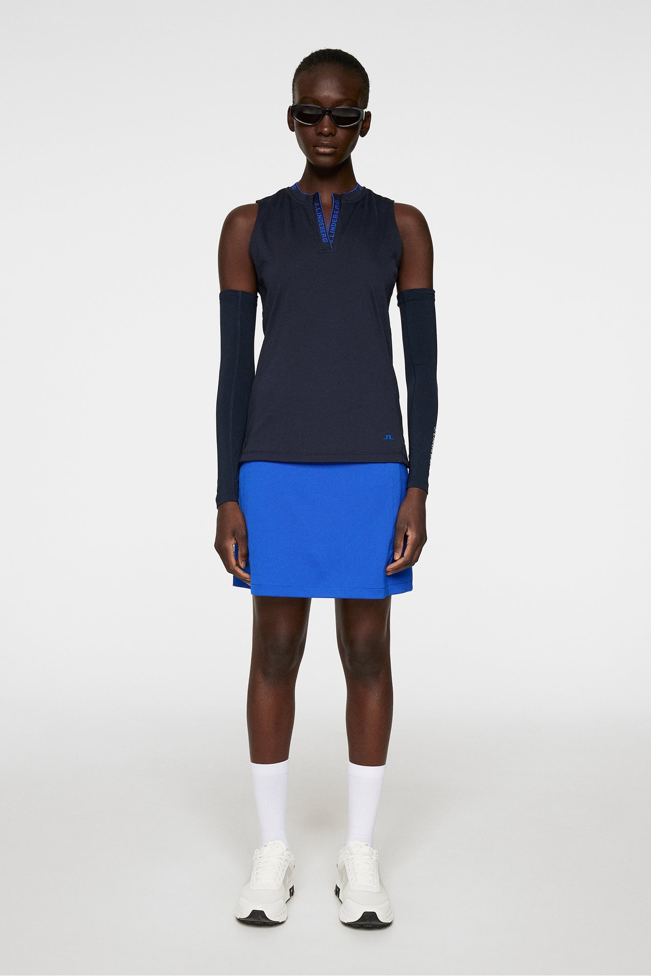 Women | Leya Sleeveless Top | JL Navy (V1)