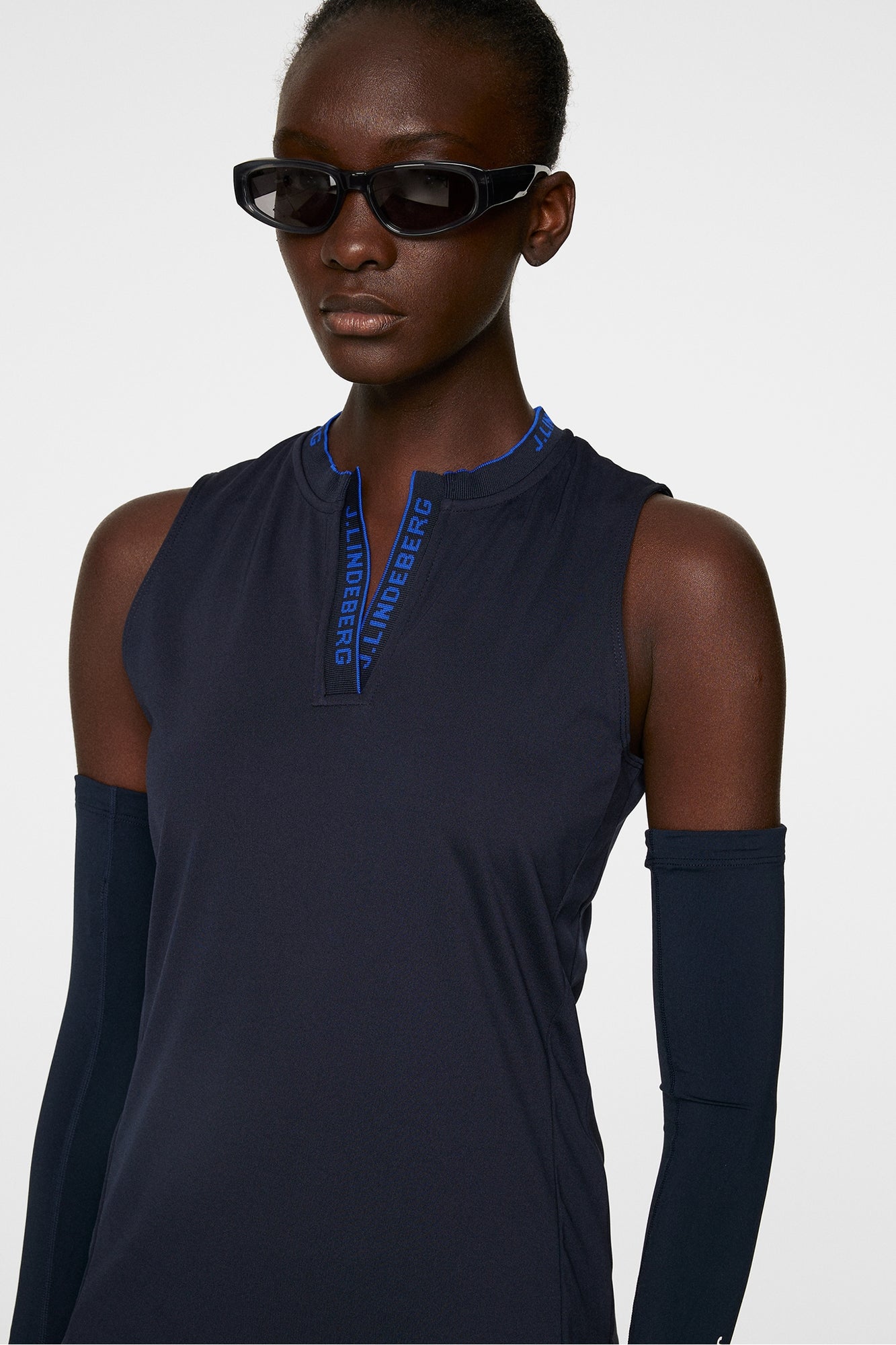 Women | Leya Sleeveless Top | JL Navy (V1)