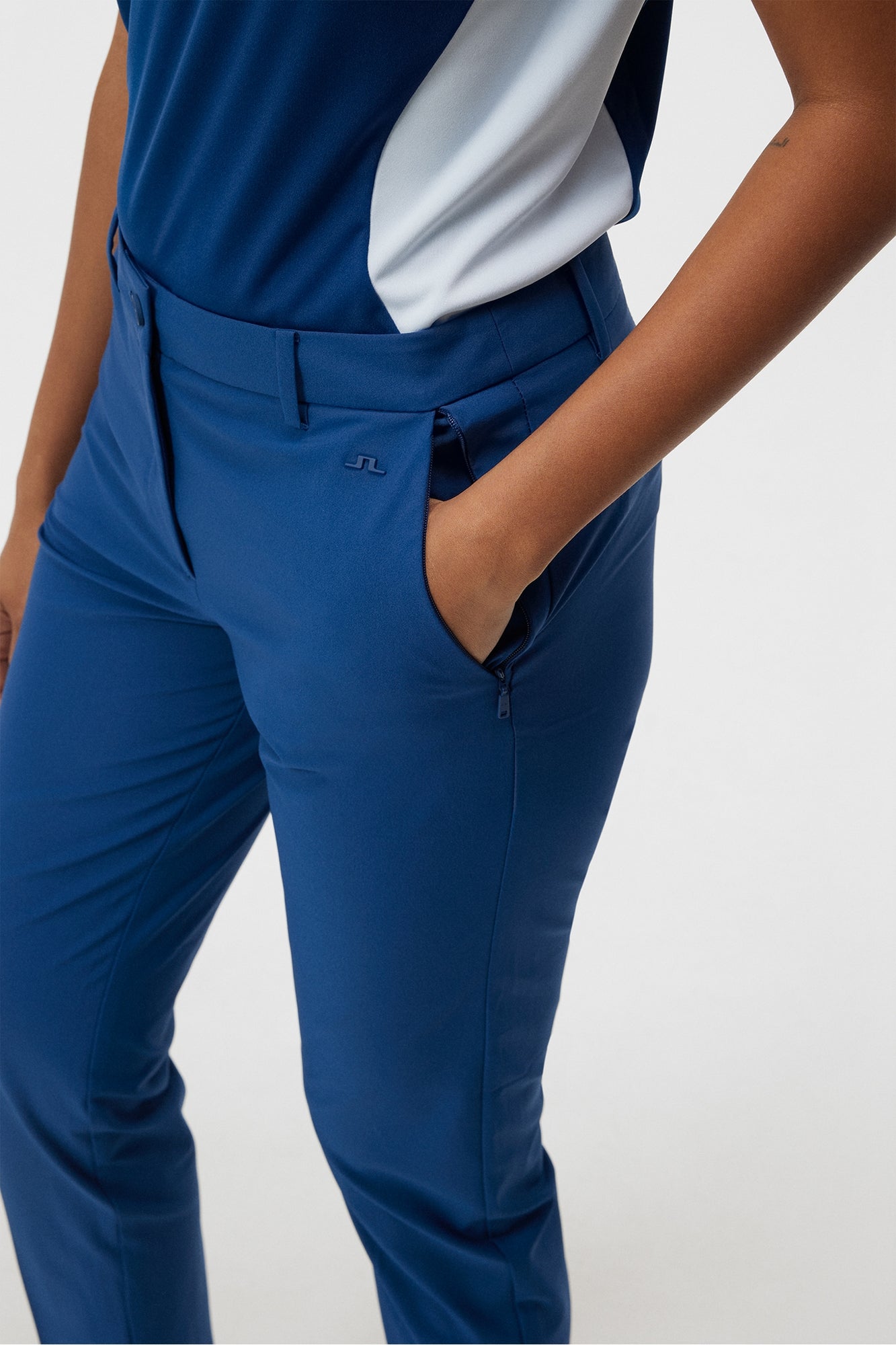 Women | Pia Pant | Estate Blue (V1)