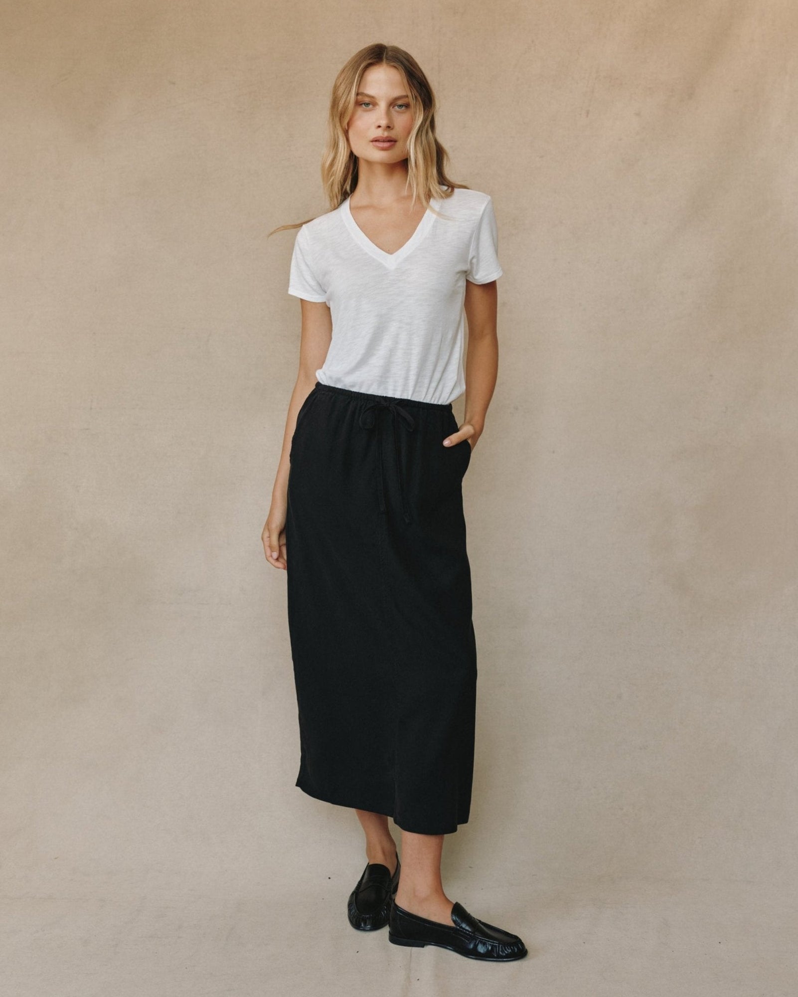 Back Slit Skirt | Vintage Black