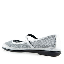 Baylee Casual Flat | Silver Mesh Fabric