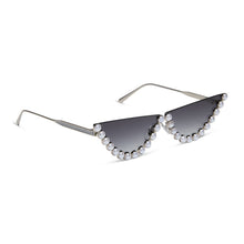 Womens | Mindy Sunglasses | Champagne Pearl | Grey Gradient Lenses