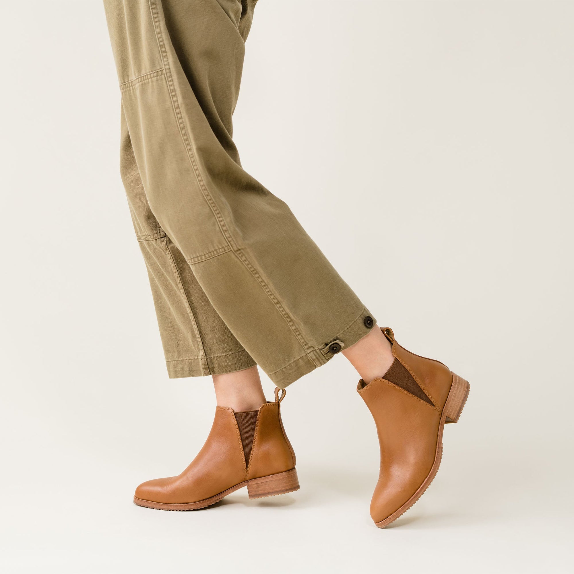 Womens | Eva Everyday Chelsea Boot | Nutmeg