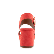 Camera Sandal Platform | Coral Suede